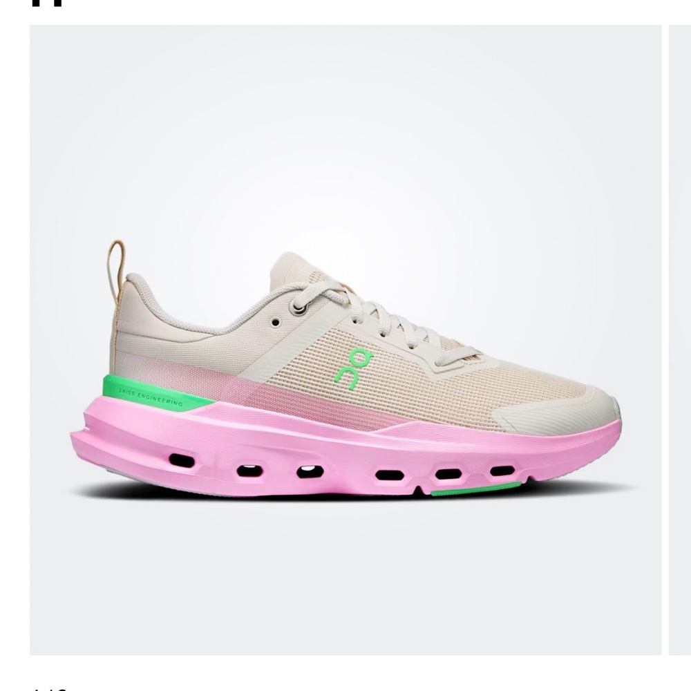 On shoes Women Cloudpulse Next with pink soles